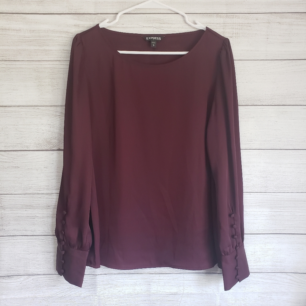 express medium Burgundy blouse
